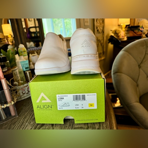 Brand New Align Luna Shoes - Picture 3 of 8